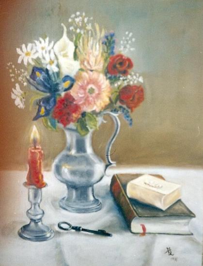 Bouquet, pichet en étain, bougeoir, livres et clé (VENDU)